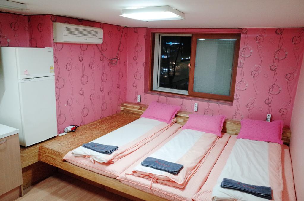 Bong Backpackers Vandrehjem Seoul Eksteriør billede