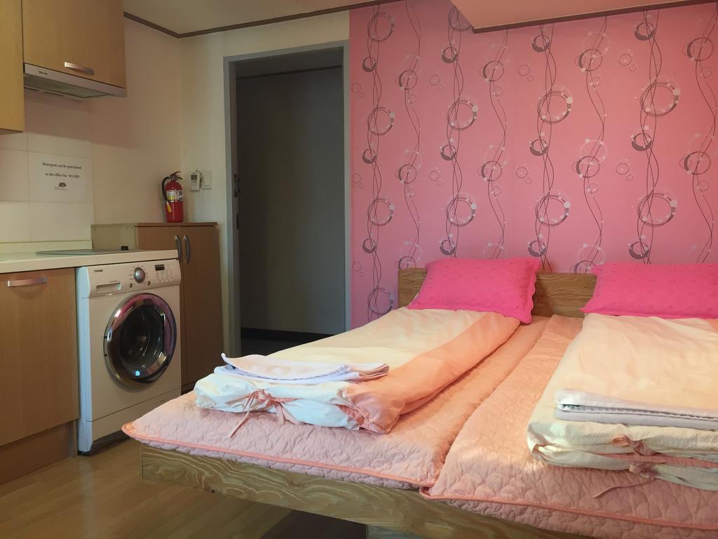 Bong Backpackers Vandrehjem Seoul Værelse billede