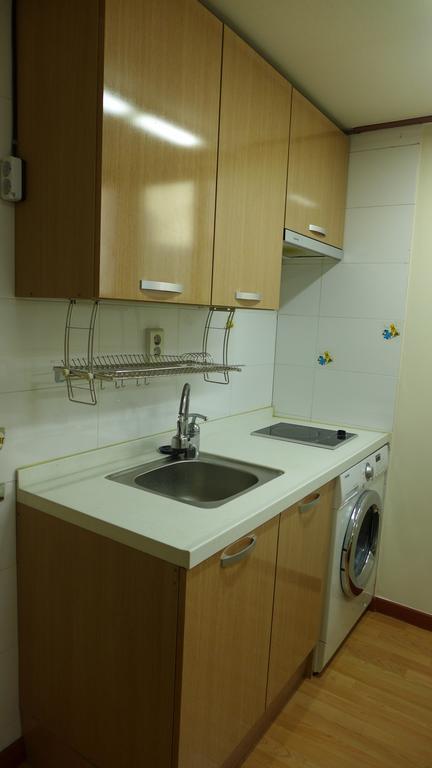 Bong Backpackers Vandrehjem Seoul Værelse billede