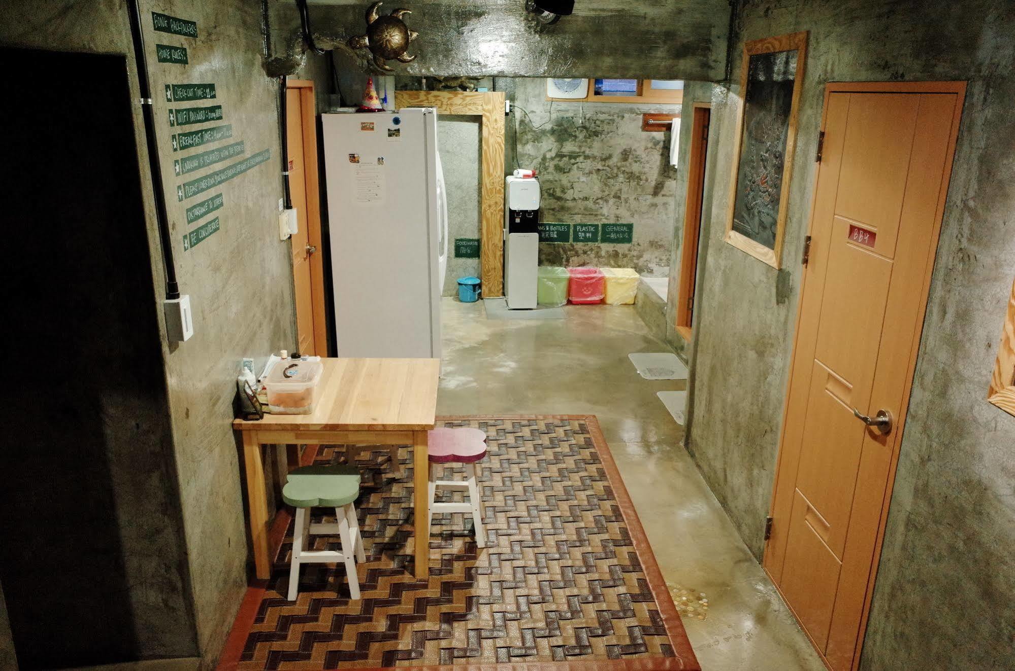 Bong Backpackers Vandrehjem Seoul Eksteriør billede